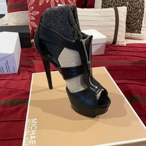 COPY - Michael Kors Black leather heels